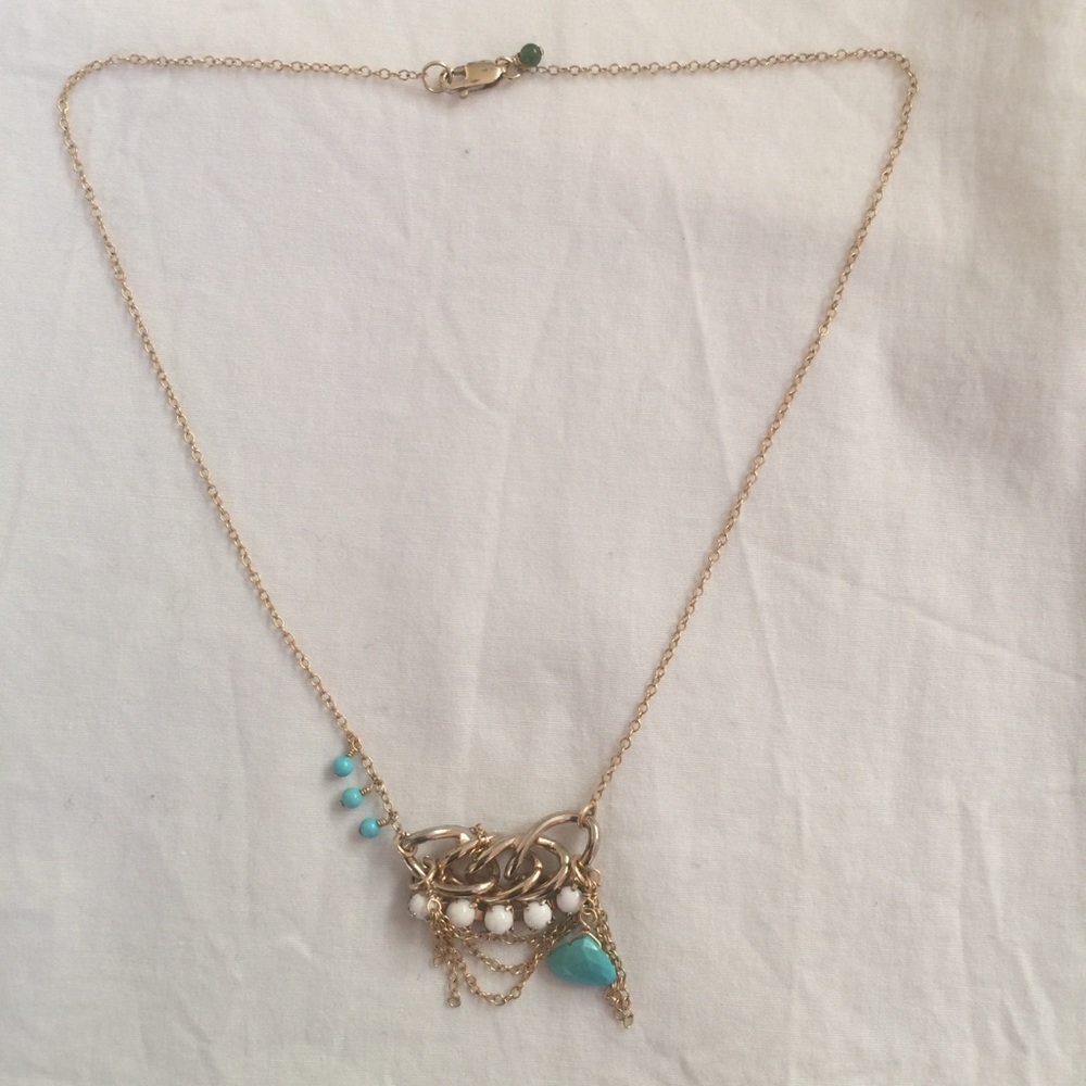 Wasabi Jewelry Vintage Inspired Necklace